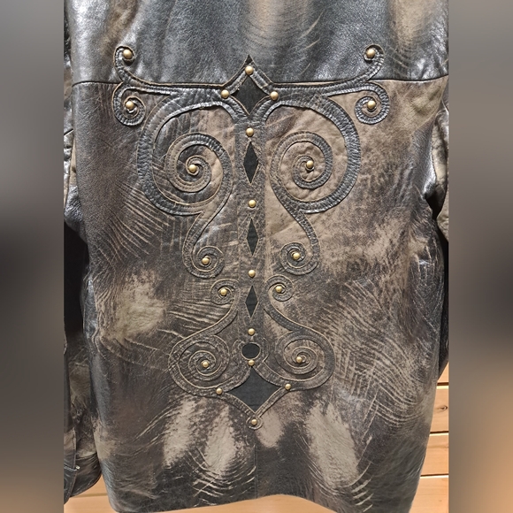 Distressed Leather Studded Moto Jacket Size M - Picture 3 of 7